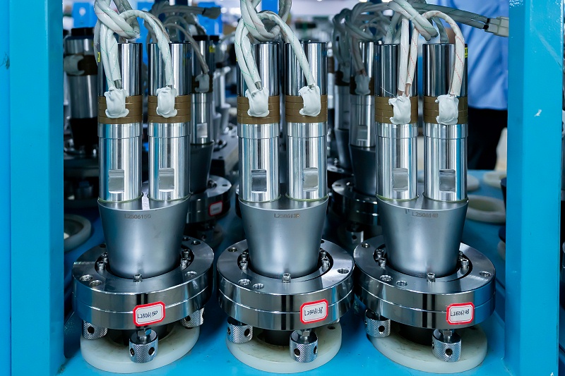 灵科超声波 广交会前瞻|灵科超声波携伺服V4系列焊接机亮相(图6)